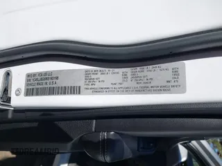 2021 Jeep Grand Cherokee Limited z VIN 1C4RJJBG6M8193198, wystawiony jako IAAI lot #41460646 z przebiegiem 39 557 mil mil oraz . Historia ofert i sprzedaży dostępna na DreamBid. Obrazek 9.