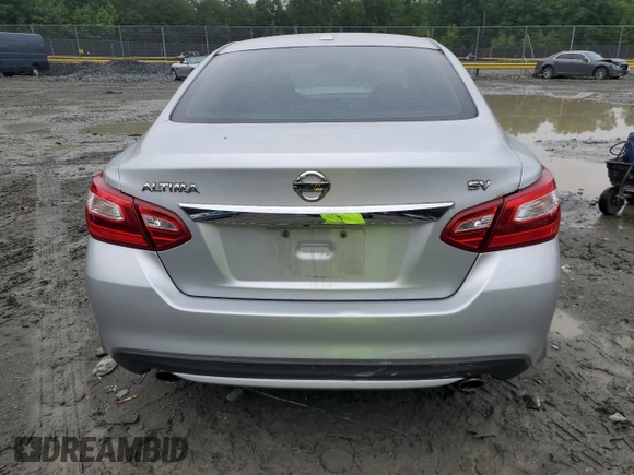2017 Nissan Altima SV z VIN 1N4AL3AP8HC283319, wystawiony jako Copart lot #57841495 z przebiegiem 50 214 mil mil oraz Szkoda całkowita • Salvage title. Historia ofert i sprzedaży dostępna na DreamBid. Obrazek 6.