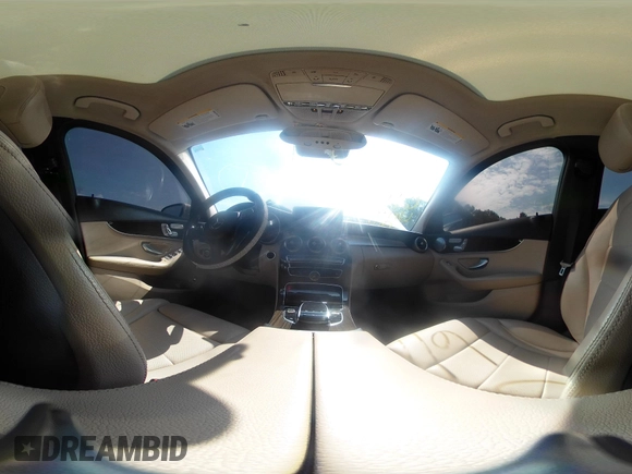2017 Mercedes-Benz C 300 с VIN 55SWF4KB8HU208704, выставлен на аукционе IAAI как лот 42051688 с пробегом 108 835 миль миль и . История ставок и продаж доступна на DreamBid. Изображение 20.