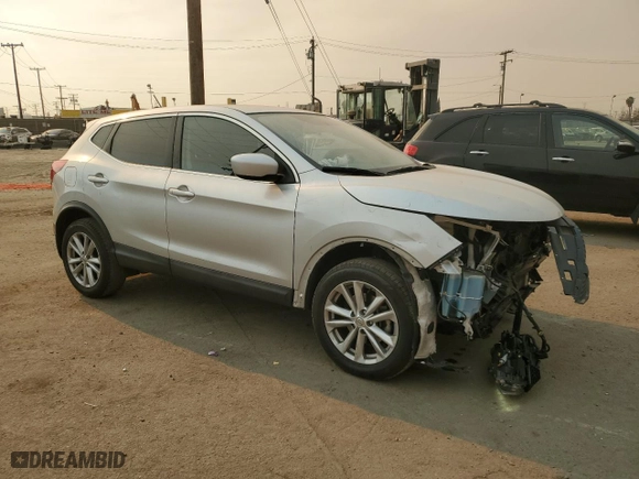 2017 Nissan Rogue Sport SV with VIN JN1BJ1CP6HW014470, listed as a Copart auction lot 87530275 with 58,367 mi miles and Salvage Title. Bid and sale history available at carsss.com. Image 4.