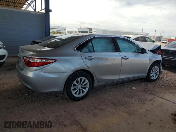 2016 Toyota Camry XLE with VIN 4T1BF1FK1GU569640, listed as a Copart auction lot 50772895 with 165,113 mi miles and Salvage Title. Bid and sale history available at carsss.com. Image 3.