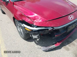 2024 Hyundai Elantra SEL with VIN KMHLM4DG3RU653519, listed as a IAAI auction lot 42761312 with 42,358 mi miles and . Bid and sale history available at DreamBid. Image 6.