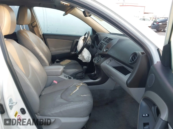 2009 Toyota RAV4 Ltd with VIN JTMBK31V195082609, listed as a IAAI auction lot 41529542 with 227,511 mi miles. Bid and sale history available at carsss.com. Image 5.