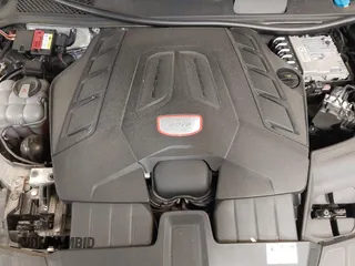 2019 Porsche Cayenne Turbo with VIN WP1AF2AY1KDA80762, listed as a IAAI auction lot 42451795 with 46,298 mi miles and . Bid and sale history available at DreamBid. Image 10.