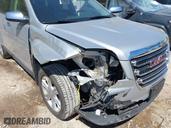 2017 GMC Terrain SLT z VIN 2GKFLUE31H6260426, wystawiony jako IAAI lot #42233364 z przebiegiem 133 711 mil mil oraz . Historia ofert i sprzedaży dostępna na DreamBid. Obrazek 6.