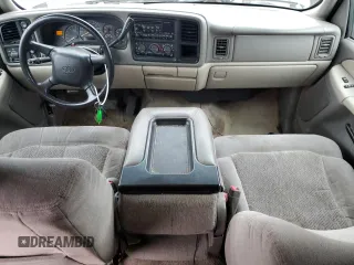2002 Chevrolet Suburban LS with VIN 3GNFK16Z02G315466, listed as a Copart auction lot 85132474 with 146,903 mi miles and Clean Title. Bid and sale history available at carsss.com. Image 8.