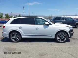 2017 Audi Q7 Prestige with VIN WA1VAAF72HD035098, listed as a IAAI auction lot 42664203 with 49,279 mi miles and . Bid and sale history available at DreamBid. Image 14.