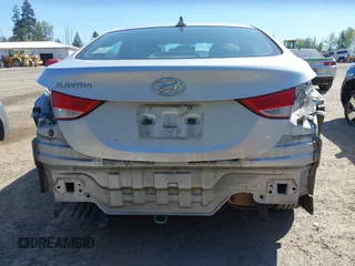 2013 Hyundai Elantra GLS z VIN 5NPDH4AE4DH333340, wystawiony jako IAAI lot #42068261 z przebiegiem 122 863 mil mil oraz . Historia ofert i sprzedaży dostępna na DreamBid. Obrazek 6.