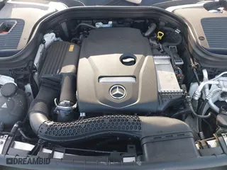2019 Mercedes-Benz GLC with VIN WDC0G4JB0KV172130, listed as a IAAI auction lot 42094565 with 40,013 mi miles. Bid and sale history available at carsss.com. Image 10.