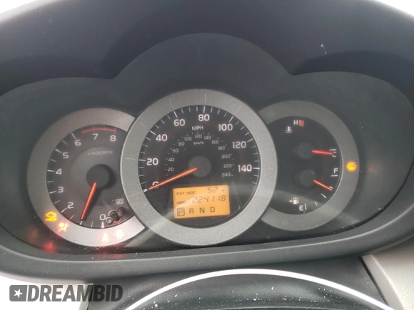 2008 Toyota RAV4 Limited with VIN JTMBK31V186029191, listed as a Copart auction lot 82804544 with 224,118 mi miles and Salvage title. Bid and sale history available at DreamBid. Image 9.