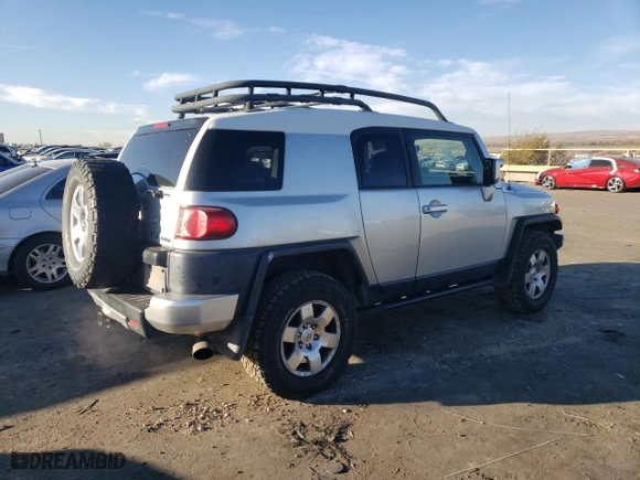 2007 Toyota FJ Cruiser with VIN JTEBU11F170050417, listed as a Copart auction lot 78617574 with 206,329 mi miles and Salvage Title. Bid and sale history available at carsss.com. Image 3.