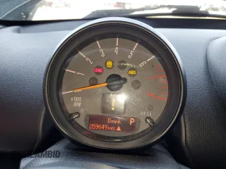 2016 MINI Countryman S with VIN WMWZC3C50GWT10905, listed as a Copart auction lot 47138895 with 59,649 mi miles and Salvage Title. Bid and sale history available at DreamBid. Image 9.