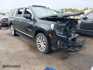2021 GMC Yukon XL Denali with VIN 1GKS2JKLXMR357630, listed as a IAAI auction lot 40387131 with 1 mi miles. Bid and sale history available at carsss.com. Image 1.