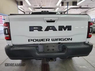 2020 Ram 2500 Power Wagon z VIN 3C6TR5EJ5LG126296, wystawiony jako Copart lot #57616555 z przebiegiem 67 960 mil mil oraz Szkoda całkowita • Salvage title. Historia ofert i sprzedaży dostępna na DreamBid. Obrazek 6.