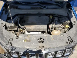2017 Jeep Compass Latitude с VIN 3C4NJCBB6HT629411, выставлен на аукционе Copart как лот 56982885 с пробегом 109 913 миль миль и Списание • Salvage title. История ставок и продаж доступна на DreamBid. Изображение 12.