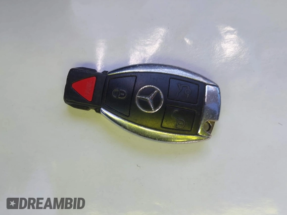 2009 Mercedes-Benz E 350 Luxury z VIN WDBUF87X99B417392, wystawiony jako IAAI lot #41890891 z przebiegiem 172 385 mil mil oraz . Historia ofert i sprzedaży dostępna na DreamBid. Obrazek 11.