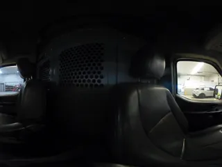 2017 Nissan NV Cargo SV z VIN 1N6BF0LY7HN808530, wystawiony jako IAAI lot #41222479 z przebiegiem 178 092 mil mil oraz . Historia ofert i sprzedaży dostępna na DreamBid. Obrazek 21.