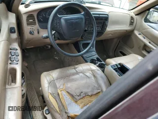 1999 Ford Explorer XLT z VIN 1FMDU35P3XZA13775, wystawiony jako Copart lot #60791845 z przebiegiem 270 437 mil mil oraz Szkoda całkowita • Salvage title. Historia ofert i sprzedaży dostępna na DreamBid. Obrazek 8.
