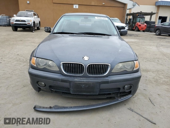 2002 BMW 3 Series 330i with VIN WBAEV53482KM20077, listed as a Copart auction lot 43391375 with 0 mi miles and Salvage Title. Bid and sale history available at carsss.com. Image 5.