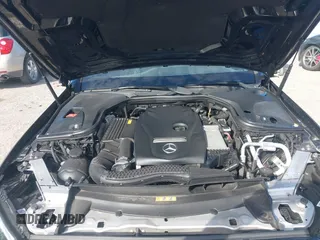2019 Mercedes-Benz E-Class E 300 with VIN WDDZF4JB9KA586634, listed as a IAAI auction lot 41685266 with 97,296 mi miles. Bid and sale history available at carsss.com. Image 10.