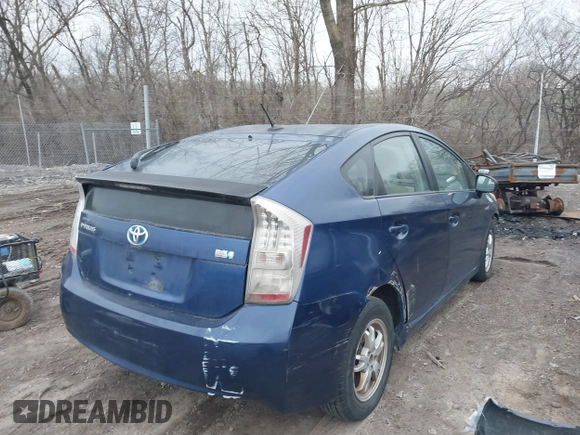 2010 Toyota Prius II with VIN JTDKN3DU8A0212722, listed as a IAAI auction lot 41885429 with 196,645 mi miles. Bid and sale history available at carsss.com. Image 4.