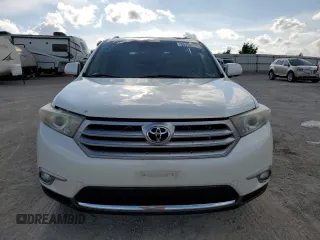 2011 Toyota Highlander Limited с VIN 5TDDK3EH9BS066915, выставлен на аукционе Copart как лот 55196985 с пробегом 210 749 миль миль и Списание • Salvage title. История ставок и продаж доступна на DreamBid. Изображение 5.