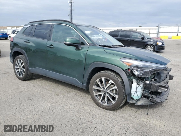 2022 Toyota Corolla Cross XLE с VIN 7MUDAAAG8NV029059, выставлен на аукционе Copart как лот 58739915 с пробегом 62 433 миль миль и Списание • Salvage title. История ставок и продаж доступна на DreamBid. Изображение 4.