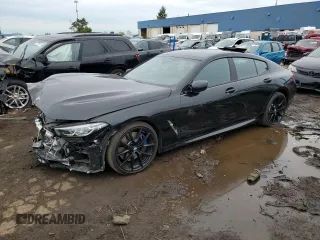 2022 BMW 8 Series 840i with VIN WBAGV4C09NCK23692, listed as a Copart auction lot 72625404 with 10,543 mi miles and Salvage Title. Bid and sale history available at carsss.com. Image 1.