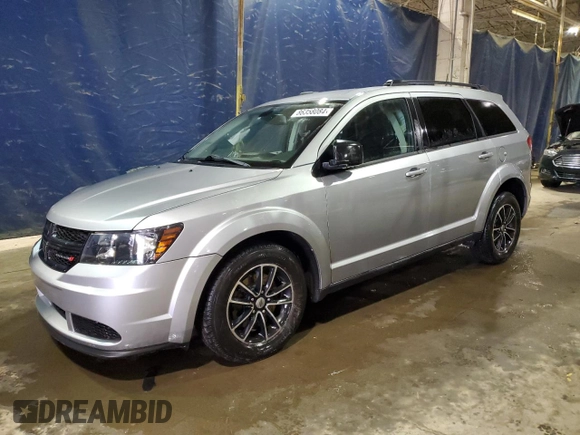 2018 Dodge Journey SE with VIN 3C4PDCAB6JT520826, listed as a Copart auction lot 86358084 with 121,342 mi miles and Clean Title. Bid and sale history available at carsss.com. Image 1.