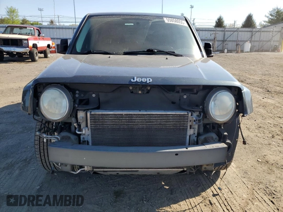 2008 Jeep Patriot Limited z VIN 1J8FT48W38D519042, wystawiony jako Copart lot #55058055 z przebiegiem 140 546 mil mil oraz Szkoda całkowita • Salvage title. Historia ofert i sprzedaży dostępna na DreamBid. Obrazek 5.