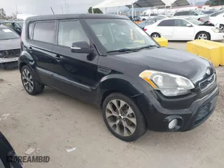 2013 Kia Soul + with VIN KNDJT2A60D7484792, listed as a IAAI auction lot 41830378 with 104,328 mi miles. Bid and sale history available at carsss.com. Image 1.