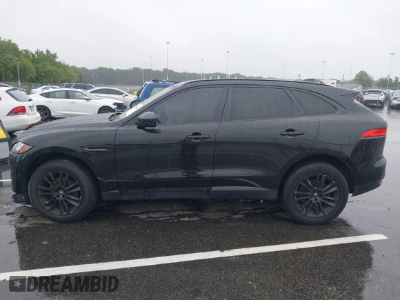 2018 Jaguar F-Pace 25t Prestige with VIN SADCK2FX8JA257821, listed as a IAAI auction lot 40053244 with 111,254 mi miles and . Bid and sale history available at DreamBid. Image 14.