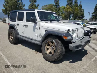 2018 Jeep Wrangler Unlimited Sport S with VIN 1C4HJXDG5JW172653, listed as a Copart auction lot 58184155 with 81,872 mi miles and Salvage title. Bid and sale history available at DreamBid. Image 4.