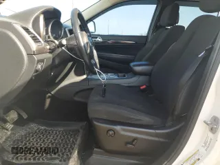 2011 Jeep Grand Cherokee Laredo with VIN 1J4RR4GG9BC586118, listed as a Copart auction lot 61743755 with 145,718 mi miles and Clean title. Bid and sale history available at DreamBid. Image 7.