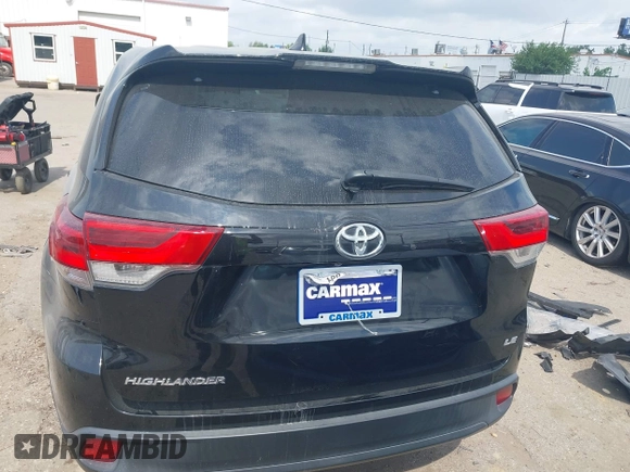 2018 Toyota Highlander LE with VIN 5TDZZRFH5JS283413, listed as a IAAI auction lot 42137612 with 127,889 mi miles and . Bid and sale history available at DreamBid. Image 16.