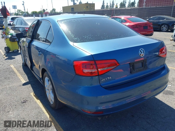2015 Volkswagen Jetta S with VIN 3VW2K7AJ7FM249112, listed as a IAAI auction lot 42661446 with 124,541 mi miles and . Bid and sale history available at DreamBid. Image 3.