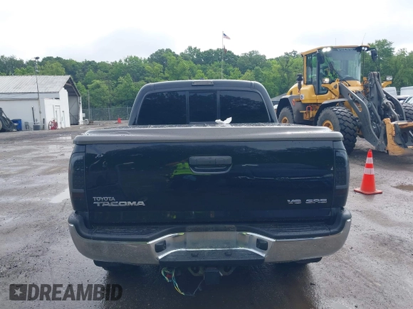 2011 Toyota Tacoma with VIN 3TMLU4EN9BM058136, listed as a IAAI auction lot 42470638 with 143,074 mi miles and . Bid and sale history available at DreamBid. Image 16.