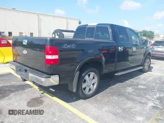 2008 Ford F-150 XLT z VIN 1FTPW14V28FB87601, wystawiony jako IAAI lot #42672726 z przebiegiem 220 203 mil mil oraz . Historia ofert i sprzedaży dostępna na DreamBid. Obrazek 4.