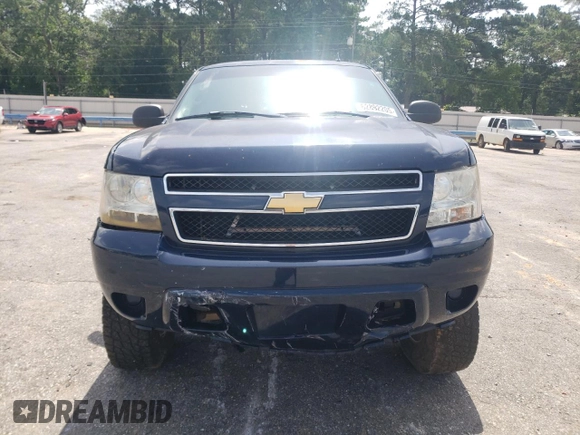 2007 Chevrolet Tahoe LT z VIN 1GNFC13JX7R114712, wystawiony jako Copart lot #62892205 z przebiegiem 295 890 mil mil oraz Szkoda całkowita • Salvage title. Historia ofert i sprzedaży dostępna na DreamBid. Obrazek 5.
