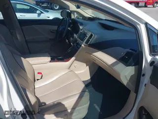2010 Toyota Venza with VIN 4T3BK3BB0AU034844, listed as a IAAI auction lot 41966143 with 235,898 mi miles. Bid and sale history available at carsss.com. Image 5.