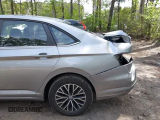 2020 Volkswagen Jetta S with VIN 3VWCB7BU8LM076922, listed as a IAAI auction lot 42123187 with 28,141 mi miles and . Bid and sale history available at DreamBid. Image 6.
