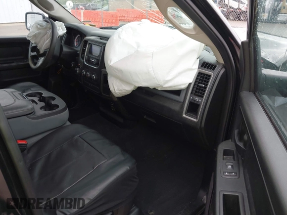 2020 Ram 1500 Tradesman с VIN 1C6RR6FG6LS116923, выставлен на аукционе IAAI как лот 42120567 с пробегом 103 298 миль миль и . История ставок и продаж доступна на DreamBid. Изображение 5.