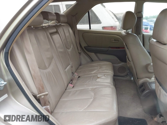 2000 Lexus RX 300 with VIN JT6HF10U5Y0134886, listed as a IAAI auction lot 42068102 with 156,237 mi miles. Bid and sale history available at carsss.com. Image 8.