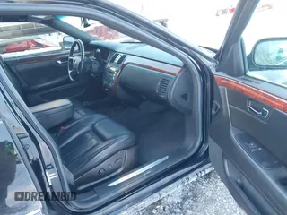 2006 Cadillac DTS Professional z VIN 1GEEH06Y76U500435, wystawiony jako IAAI lot #41398531 z przebiegiem 50 205 mil mil oraz . Historia ofert i sprzedaży dostępna na DreamBid. Obrazek 5.
