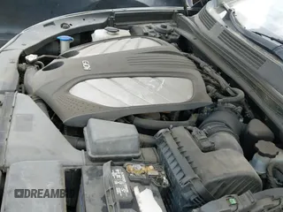 2013 Hyundai Azera z VIN KMHFG4JG3DA221676, wystawiony jako IAAI lot #42640884 z przebiegiem 212 216 mil mil oraz . Historia ofert i sprzedaży dostępna na DreamBid. Obrazek 12.