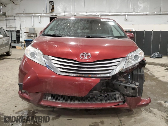 2015 Toyota Sienna Ltd with VIN 5TDDK3DC6FS118478, listed as a Copart auction lot 47100715 with 137,236 mi miles and Salvage Title. Bid and sale history available at carsss.com. Image 5.