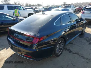 2021 Hyundai Sonata Hybrid Limited with VIN KMHL54JJ0MA017423, listed as a IAAI auction lot 41637455 with 39,555 mi miles. Bid and sale history available at carsss.com. Image 4.