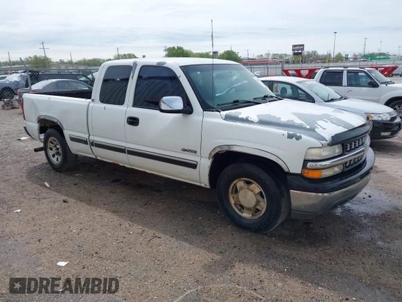 2001 Chevrolet Silverado 1500 LS with VIN 2GCEC19T911351401, listed as a IAAI auction lot 41991090 with 182,435 mi miles. Bid and sale history available at carsss.com. Image 1.
