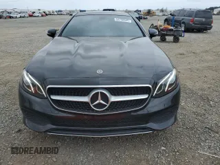 2018 Mercedes-Benz E 400 z VIN WDD1J6FB2JF022938, wystawiony jako Copart lot #54758505 z przebiegiem 55 392 mil mil oraz Szkoda całkowita • Salvage title. Historia ofert i sprzedaży dostępna na DreamBid. Obrazek 5.