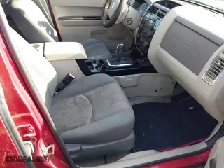 2008 Mazda Tribute Touring with VIN 4F2CZ02Z28KM25492, listed as a IAAI auction lot 42100730 with 231,093 mi miles. Bid and sale history available at carsss.com. Image 5.